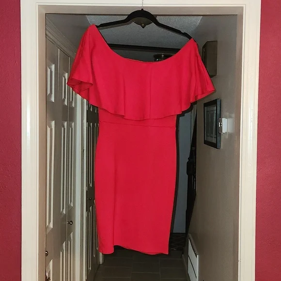 victoria secret off the shoulder dress Victoria's Secret Women's Santiago Off Shoulder Midi Dress Price